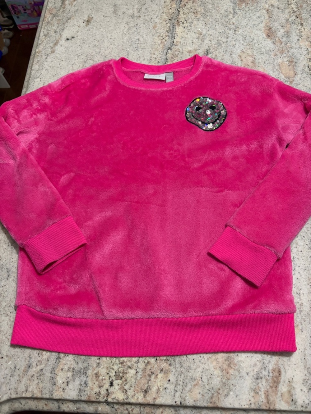 10/$30 Children’s Place Hot Pink Plush Sweatshirt with Sequin Patch